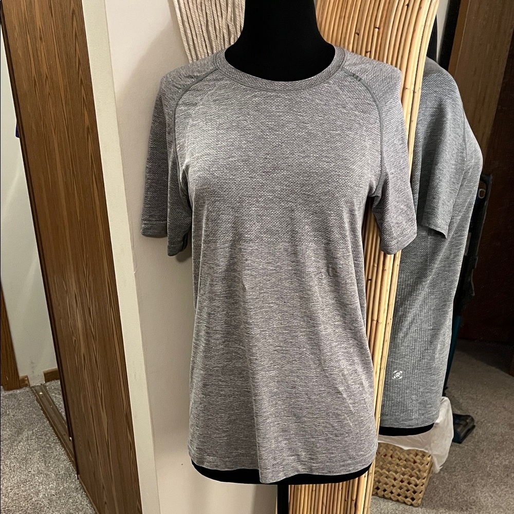 Lululemon Workout Tee